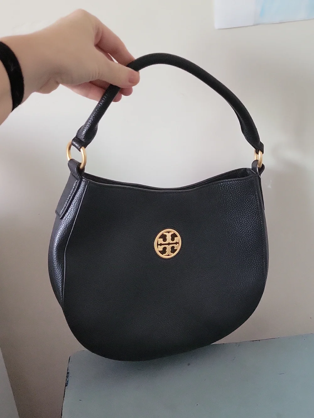Tory Burch Black Leather Hobo Shoulder Bag with Gold Logo